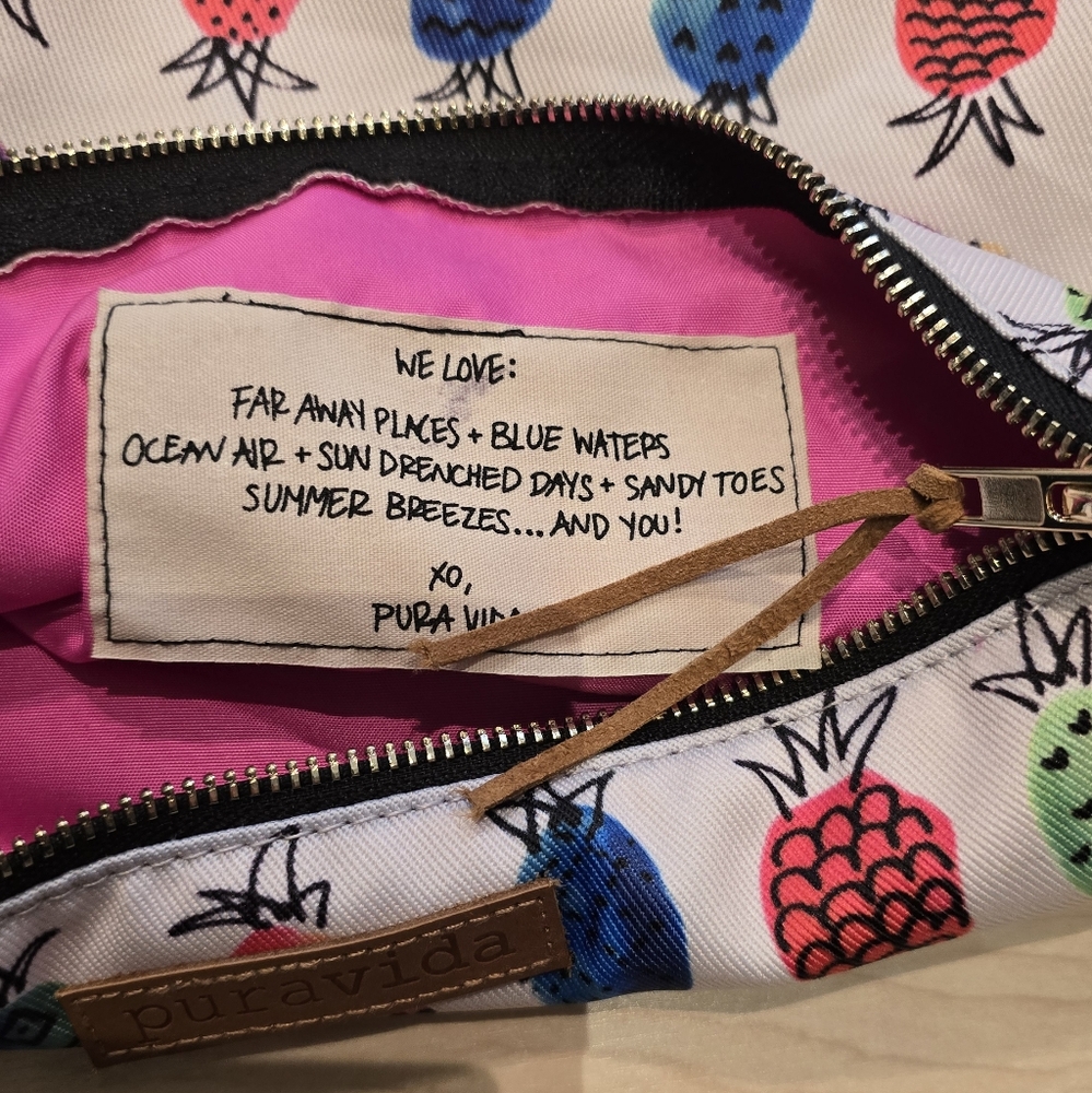 Pura Vida Pineapple Bag - Picture 5 of 6